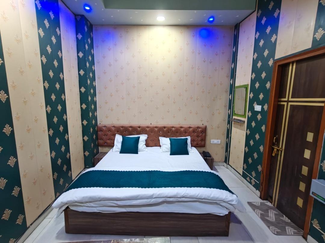 New Supriya Palace in Lucknow