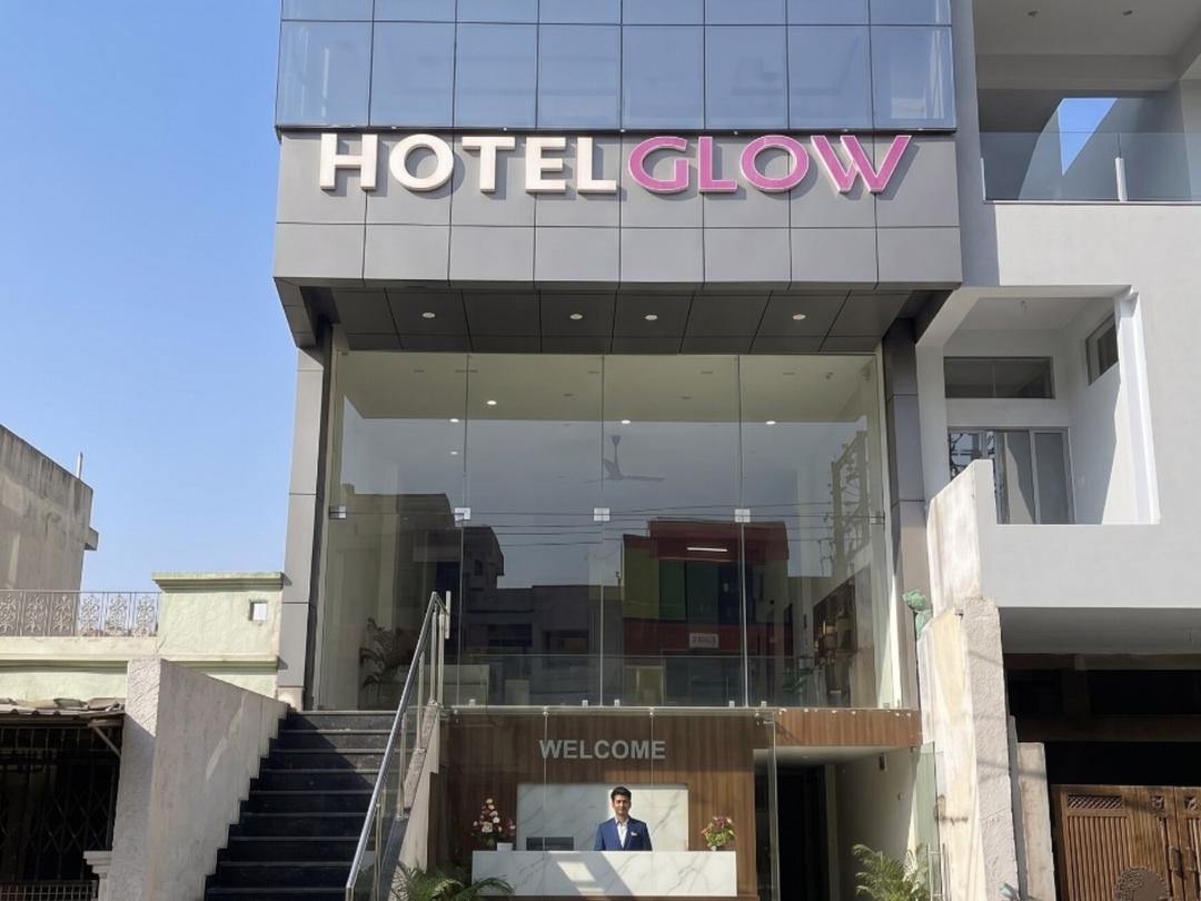 Hotel Glow in Indore