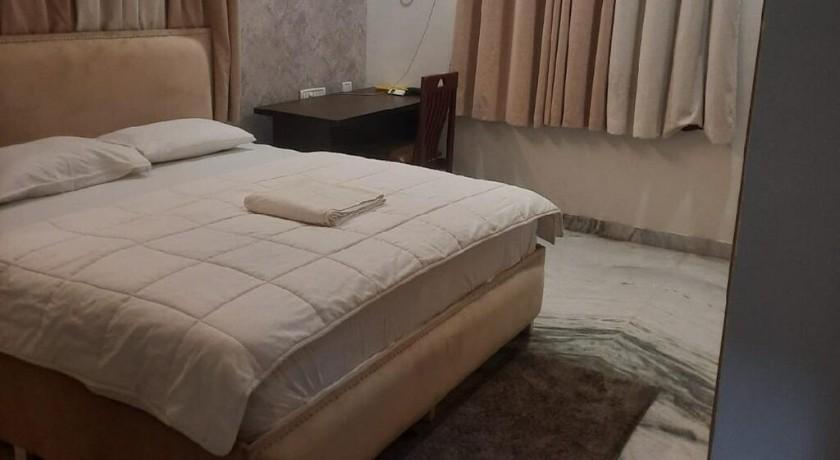 Skyry Hotel in Chennai