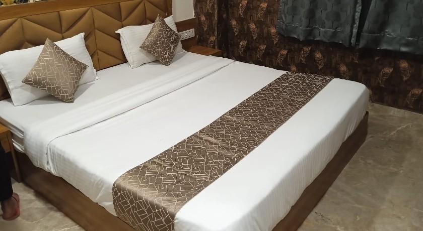 Hotel Park Villa in Ahmedabad