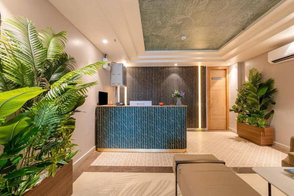 Saltstayz Premier- Sector 15 Noida in Noida