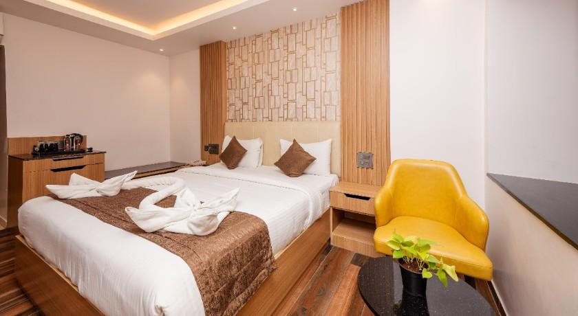 Hotel Grand Serene in Mysore