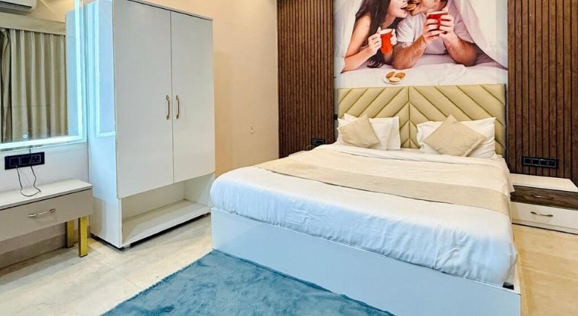 Viraj Hotel And Restaurant in Indore
