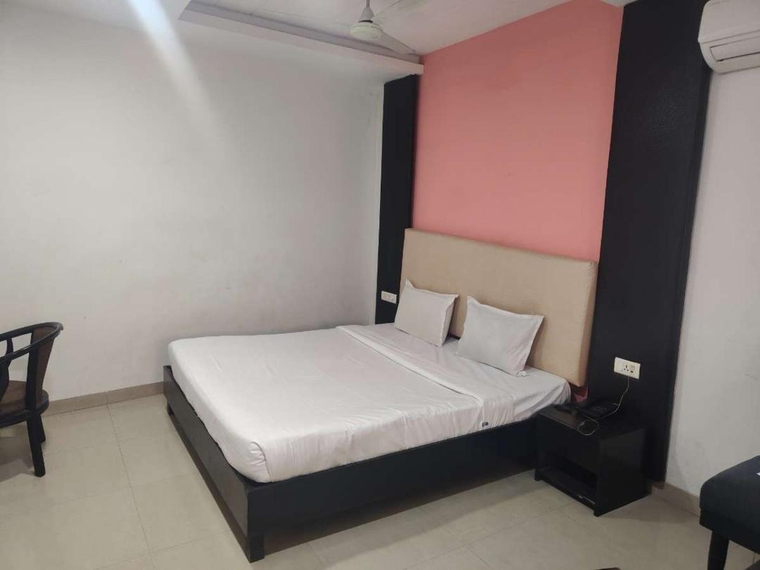 Qualia Luxury Hotel Dilsukhnagar in Hyderabad