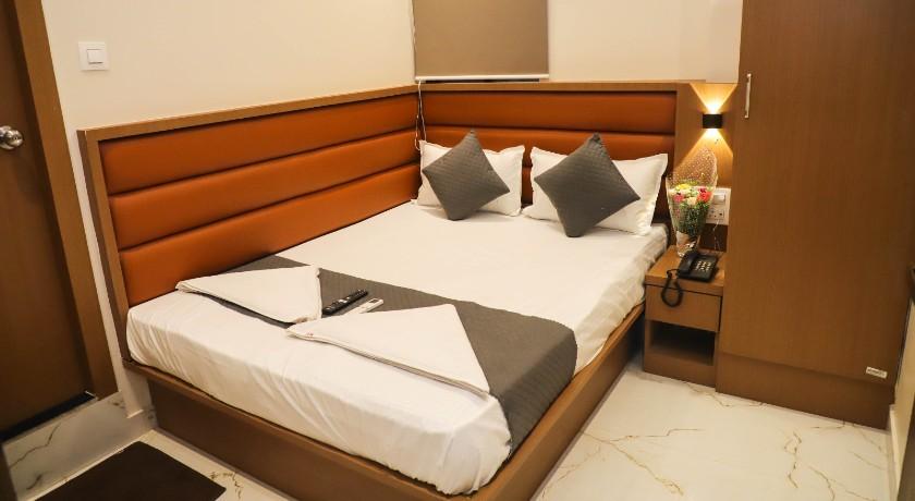 Hotel Pramila in Mumbai
