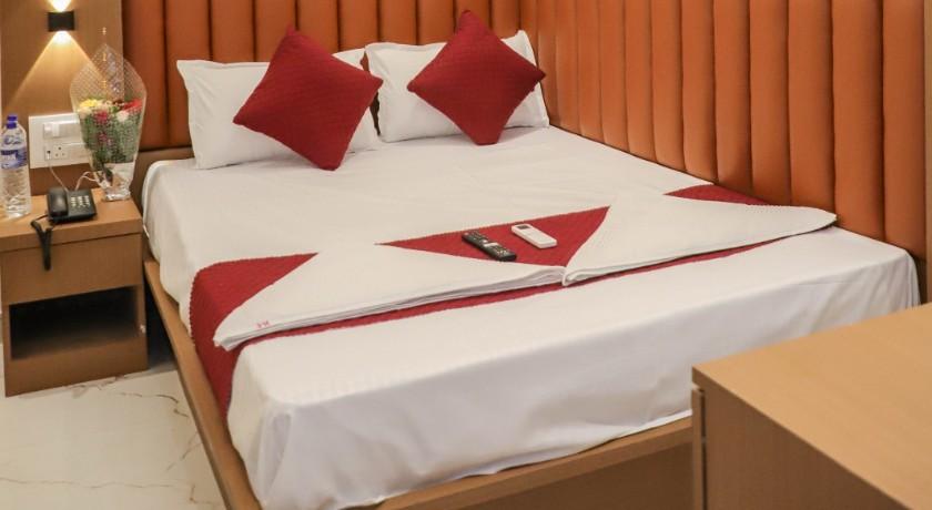 Hotel Pramila in Mumbai