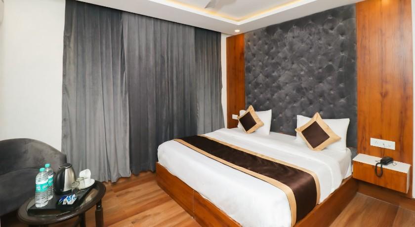 Hotel The View in Delhi
