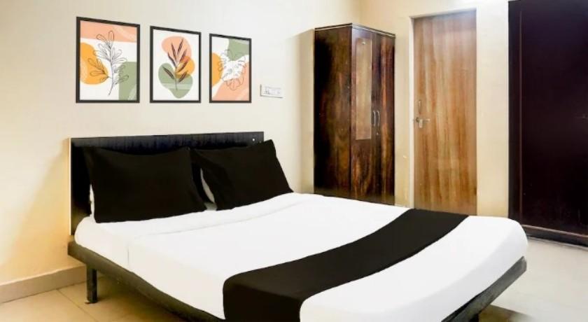 Lotus Prime Inn in Pune