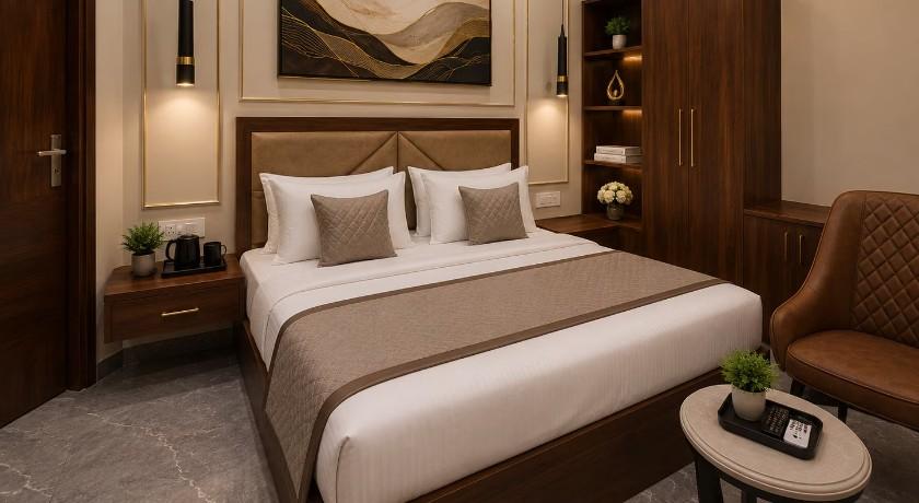Qotel Comfort Oasis Rajouri Garden in Delhi
