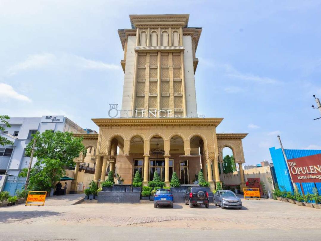 Hotel The Opulence New Delhi, Paschim Vihar in Delhi