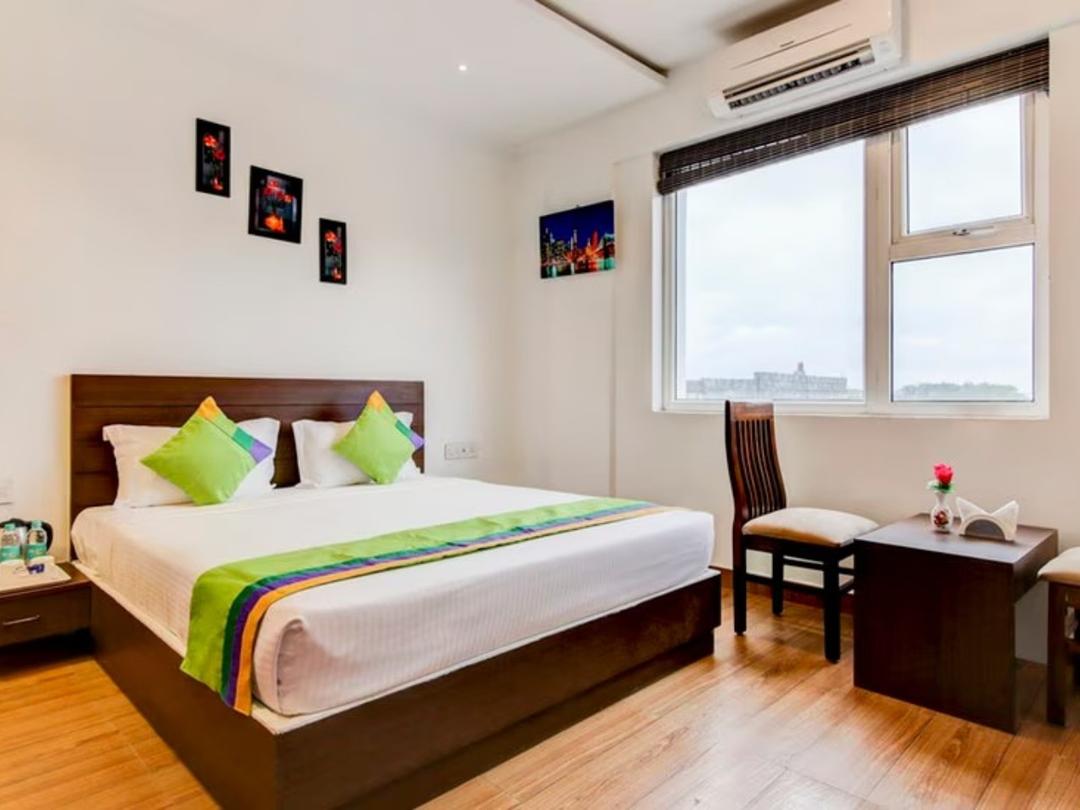Hotel Sri Alok Park in Bangalore