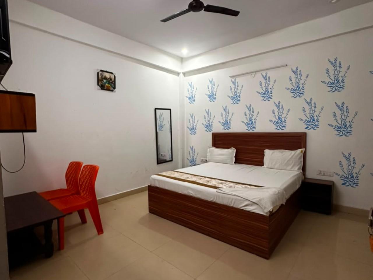 Hotel Metro View in Noida