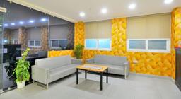 Hotel Red York in Noida