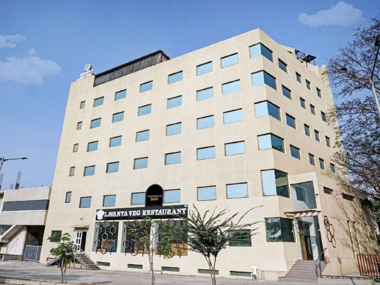 L P Regency in Pune