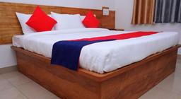 Hotel Stay Shine in Mysore