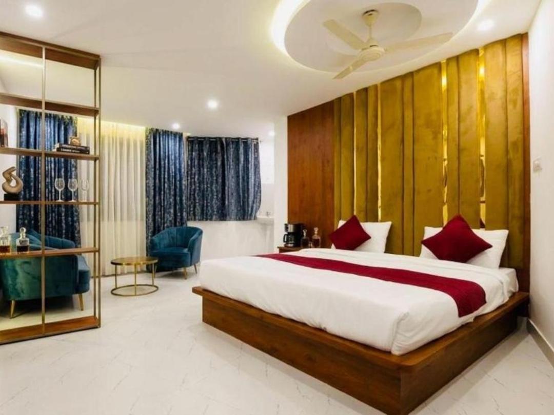 Hotel AK Grand in Mangalore