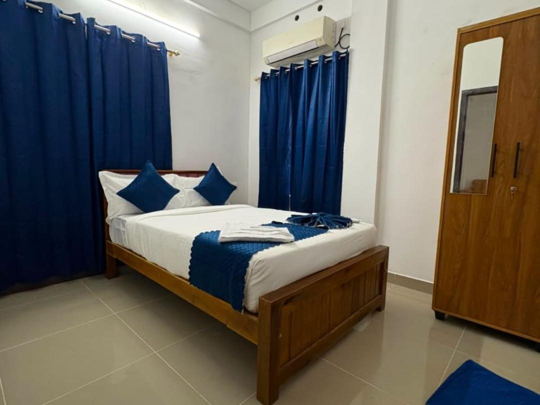 Aura Suites Aluva in Kochi