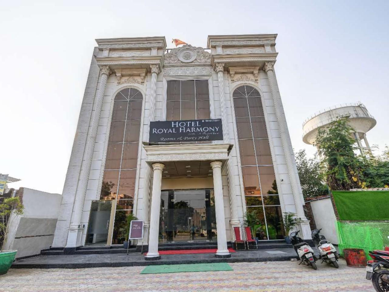 Hotel Royal Harmony in Faridabad