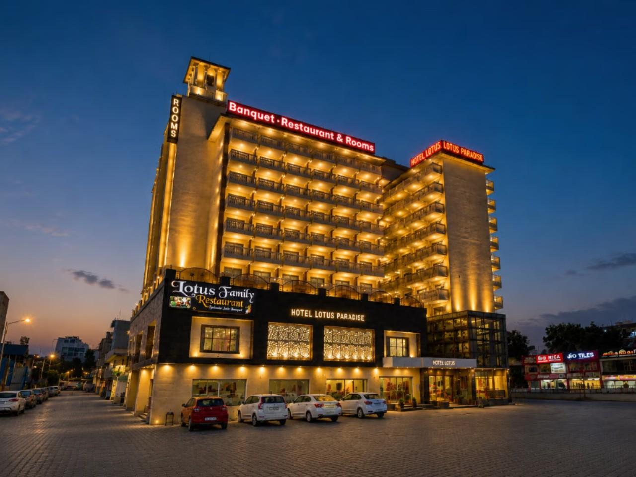 Hotel Lotus Paradise in Sonipat