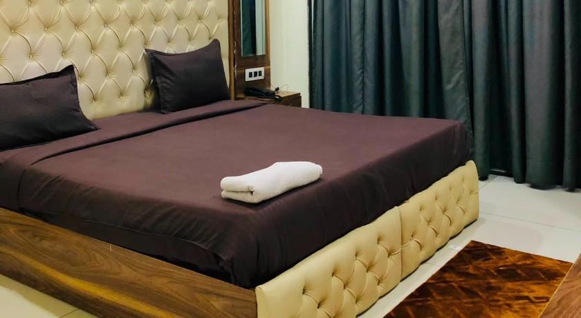 Hotel Navya Inn in Gurgaon