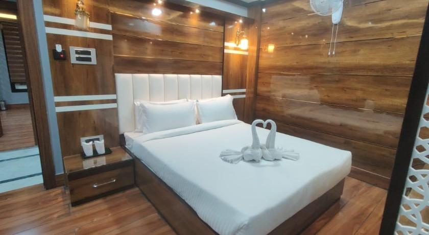 Dawnland By Opo Essential in Itanagar