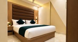 Hotel Brown Park in Mumbai