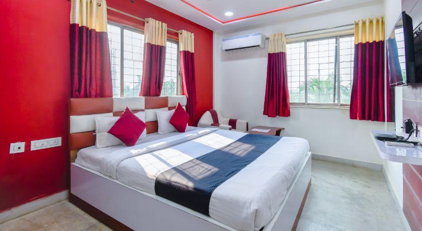 Redstone in Kolkata