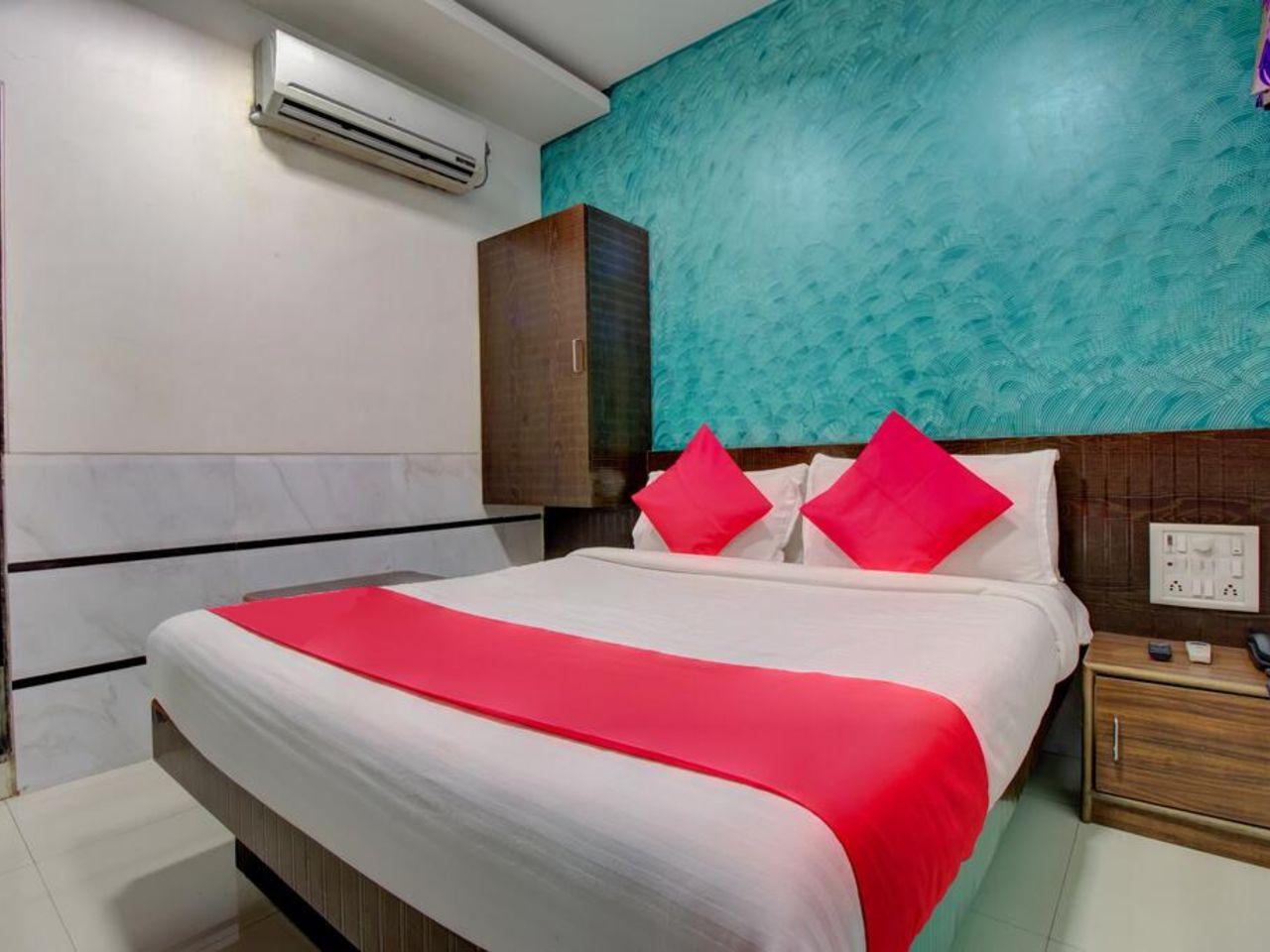 Hotel Sion Residency in Mumbai