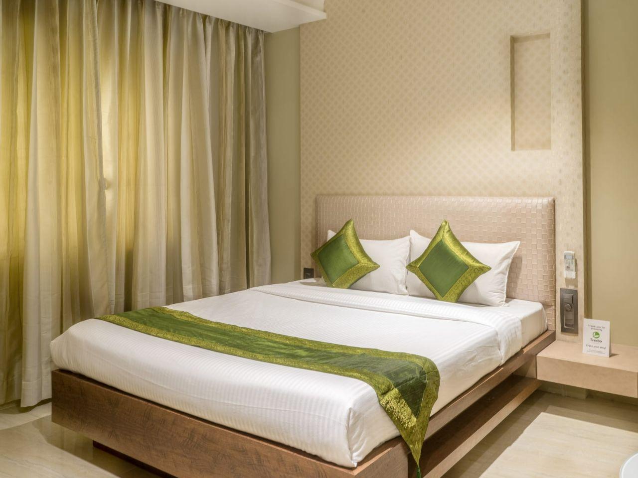 Hotel Pratiksha in Navi Mumbai