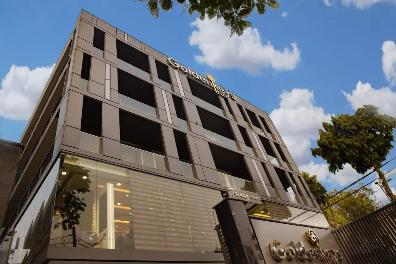 Golden Keys Inn in Delhi