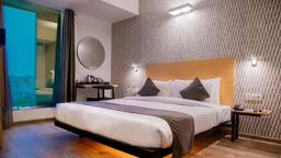 Golden Keys Inn in Delhi