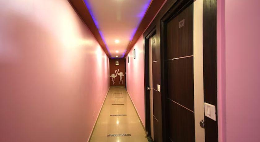 Hotel Avion Inn in Ahmedabad