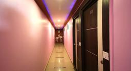 Hotel Avion Inn in Ahmedabad