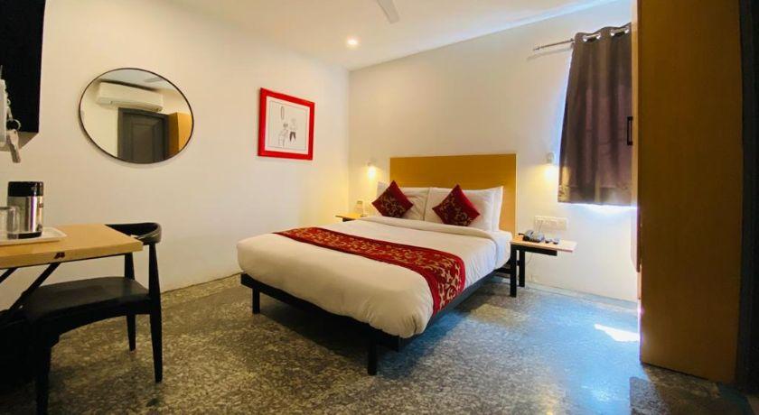 Qotel Comfort Golden Saffron in Delhi