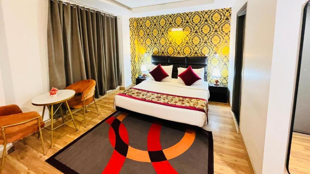 Qotel Comfort AT Residency in Ghaziabad