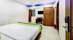 Ring View Hotel in Bangalore
