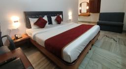Raja Hotel in Thane