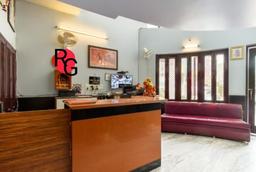 Hotel Aarjee Crescent in Jaipur
