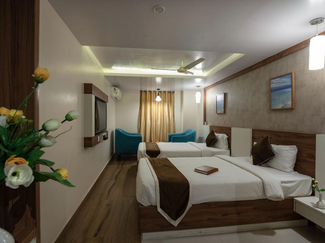 Hotel Monarch International in Bangalore