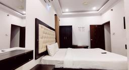 Hotel SS Grand in Hyderabad