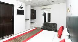 Hotel White House in Gurgaon