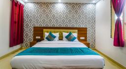 Hotel Urban Tree in Delhi