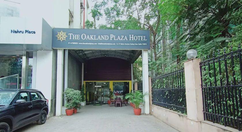 The Oakland Plaza by Orion Hotels in Delhi