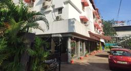 Hotel Redwings Castle in Panvel