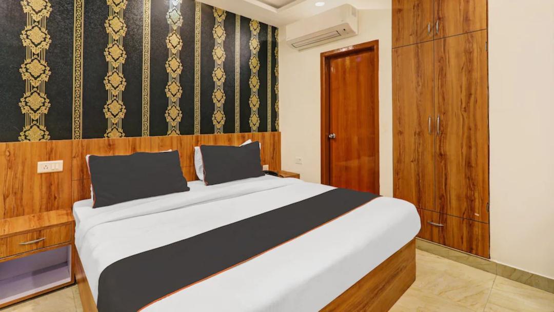Hotel Orchid in Lucknow