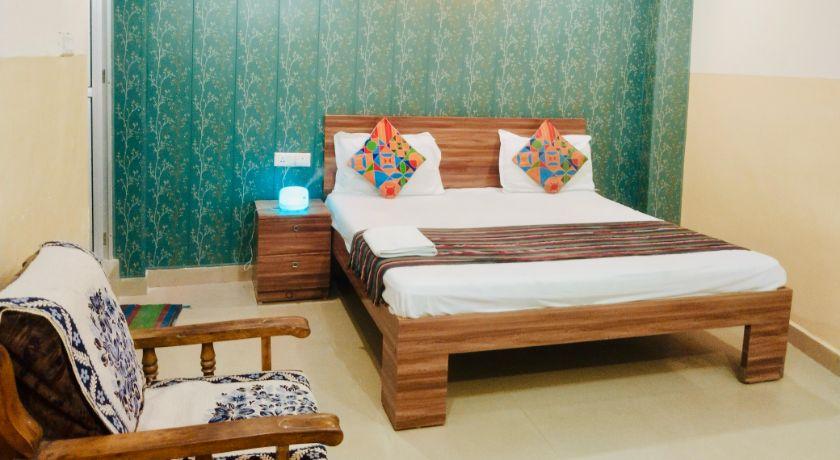 Sainik Guest House in Lucknow