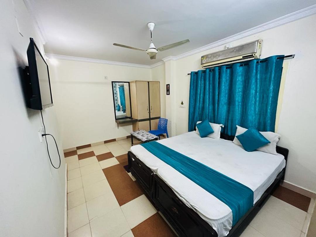 Hotel Silver Moon in Hyderabad