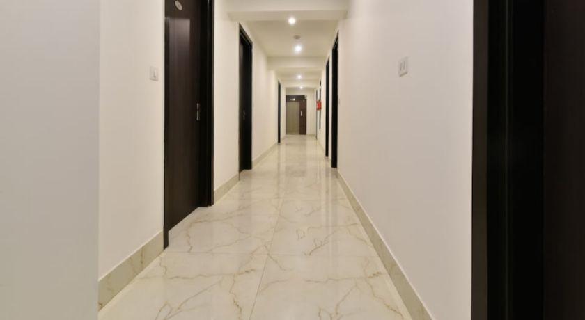 BlueNeck Hotel – Sector 40, Unitech Cyber Park in Gurgaon