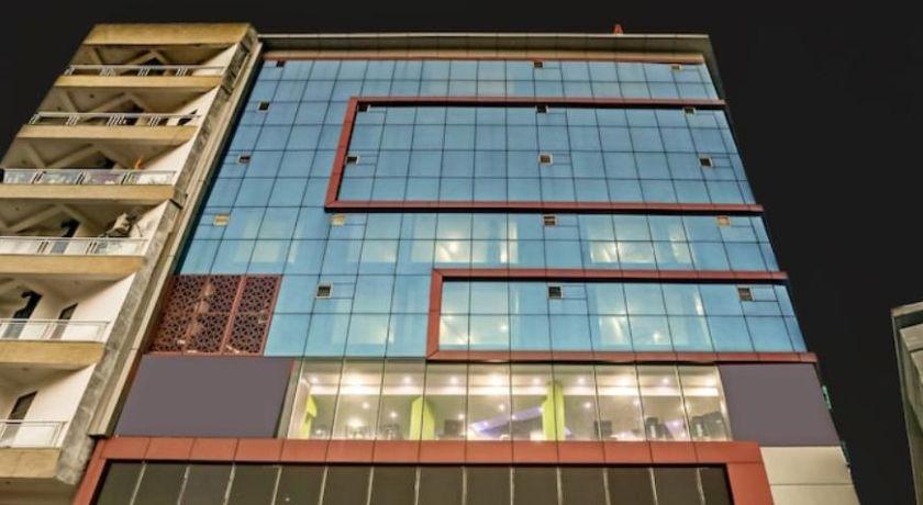 Hotel The Golf Inn in Noida