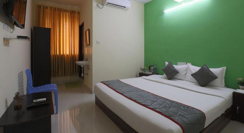 Green Tree Hotel in Chennai